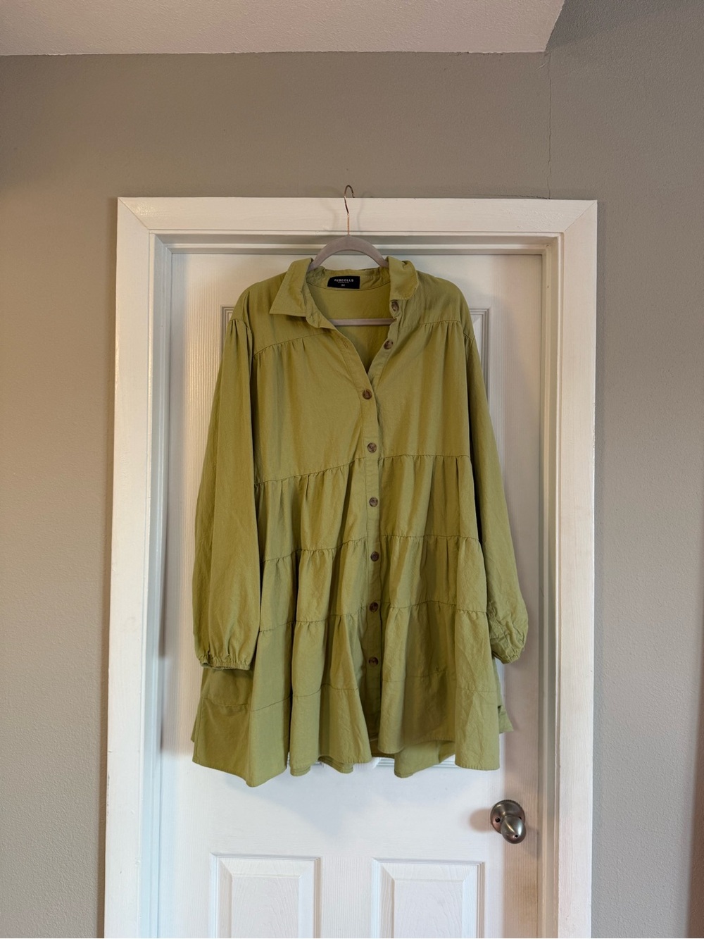 REBDOLLS, 3x. Tiered Button-Front dress in Light Olive Green